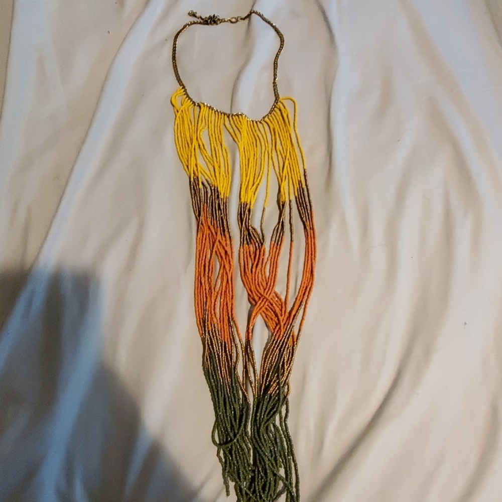 Long Spring Necklace - Picture 3 of 3